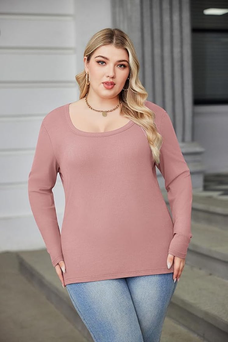 IN'VOLAND Plus Size Scoop Neck T-Shirt 