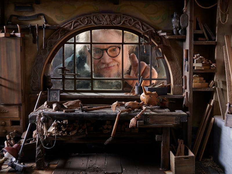 Guillero del Toro behind the scenes of Pinocchio