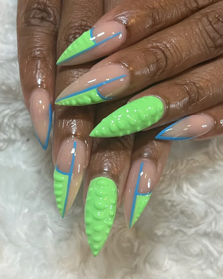 homecoming nails for green dress Prom Nails to match Emerald green dress! #promnails #bloomingnails #greengold #emeraldgreen