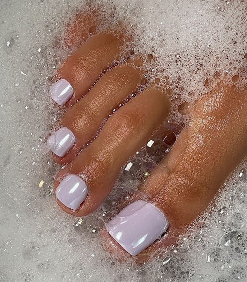 Here are 5 pedicure ideas to take you through Libra season 2024.