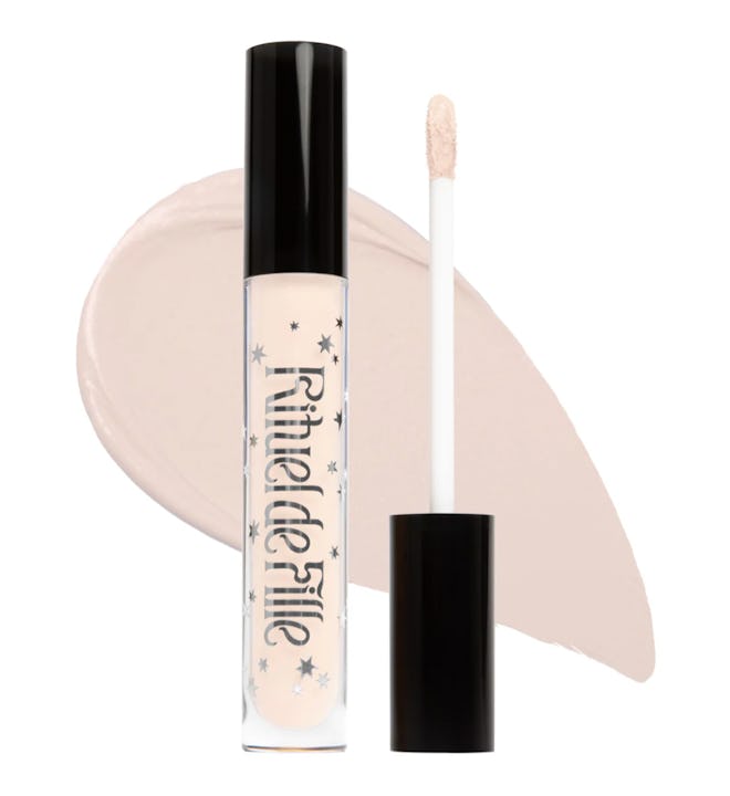 Soft Sorcery Weightless Serum Concealer