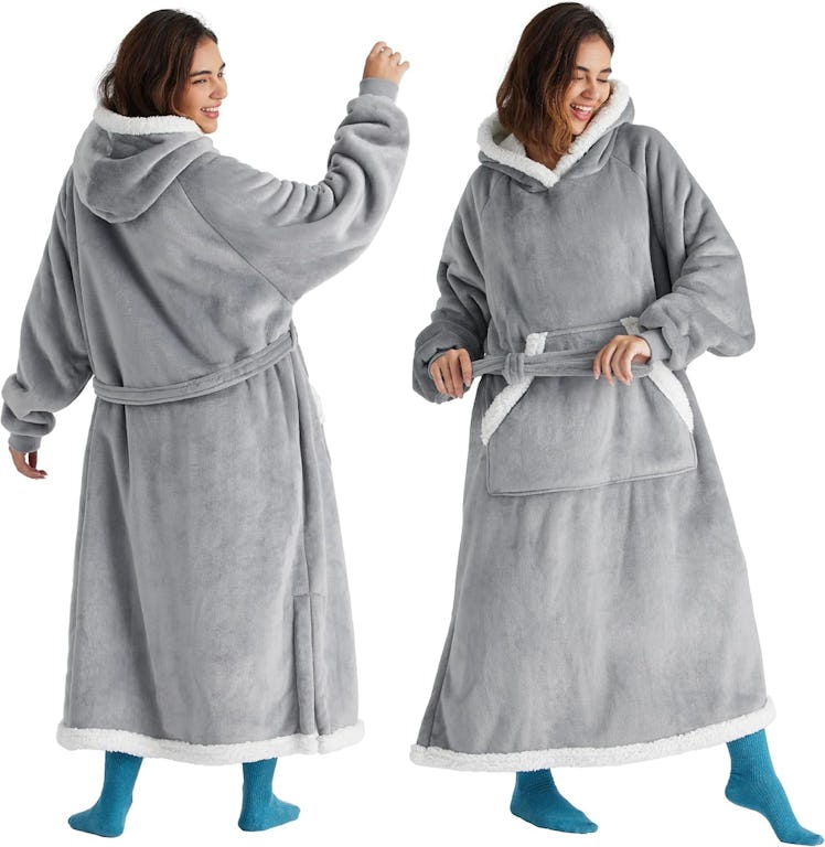 Bedsure Wearable Sweatshirt Blanket