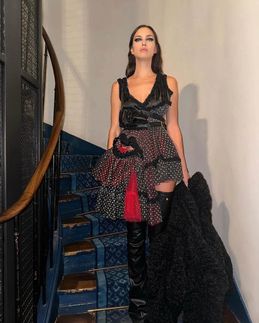 knee length dresses for ladies Irina Shayk Black Mini 2024 Oscars After Party Dress