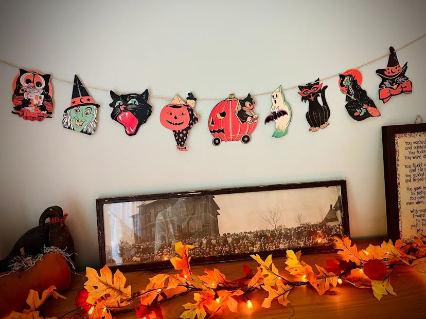 Vintage Halloween Decor Garland