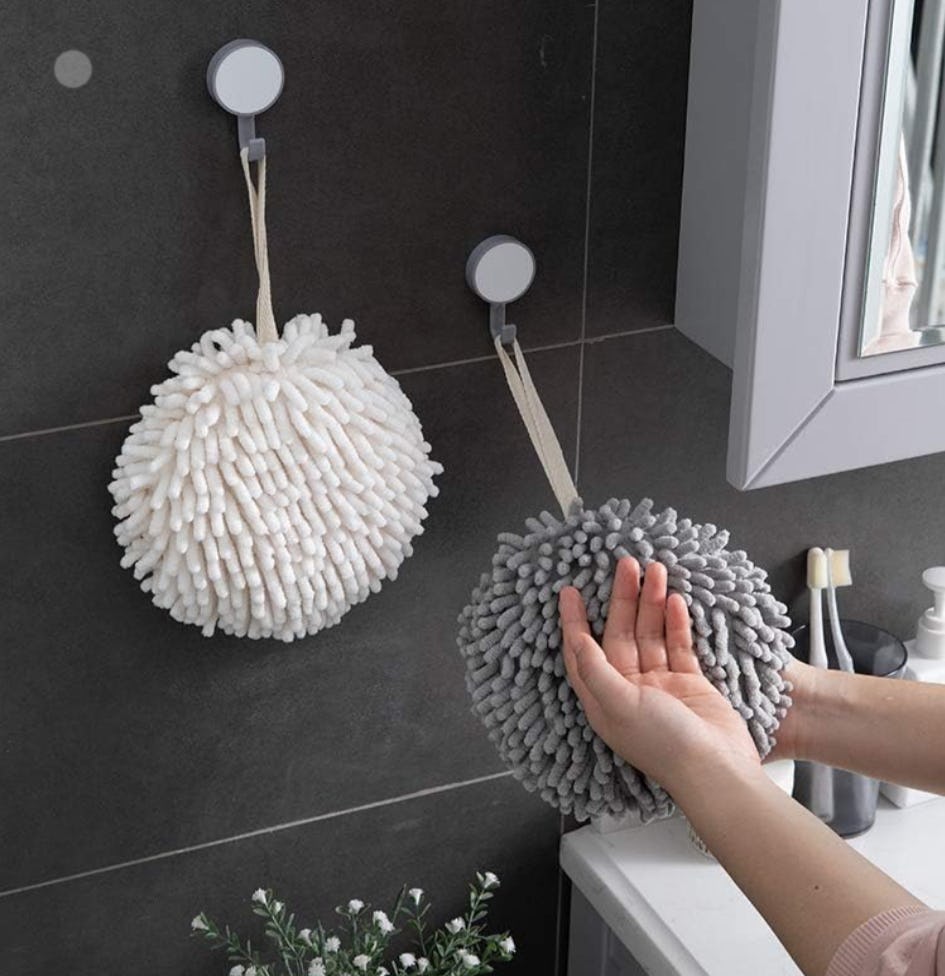 Sophie &amp; Panda Fuzzy Ball Towels (2-Pack)