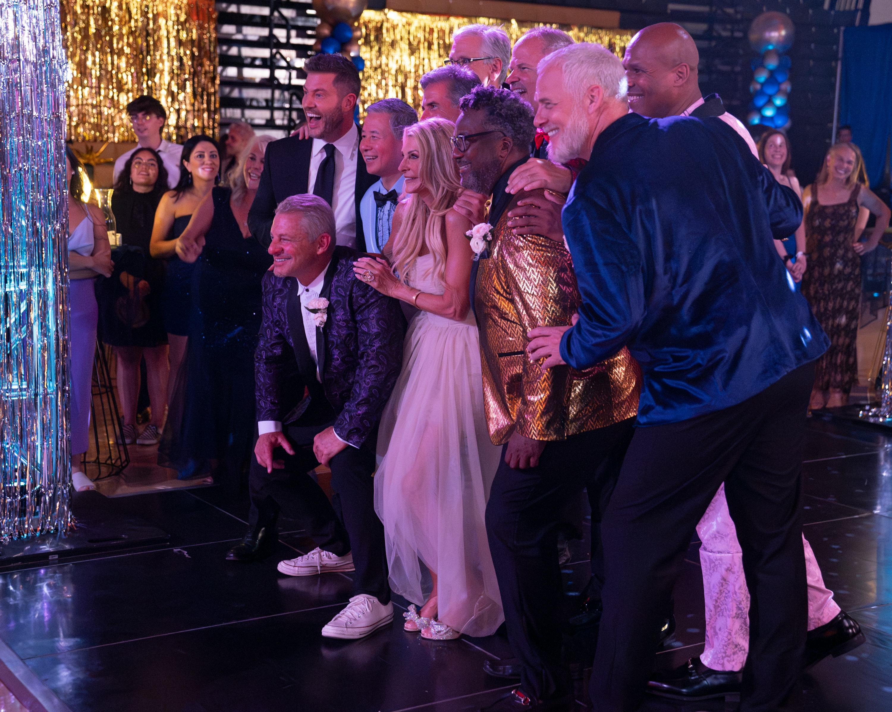 Jesse with Joan&rsquo;s Golden Bachelorette cast. Photo via ABC