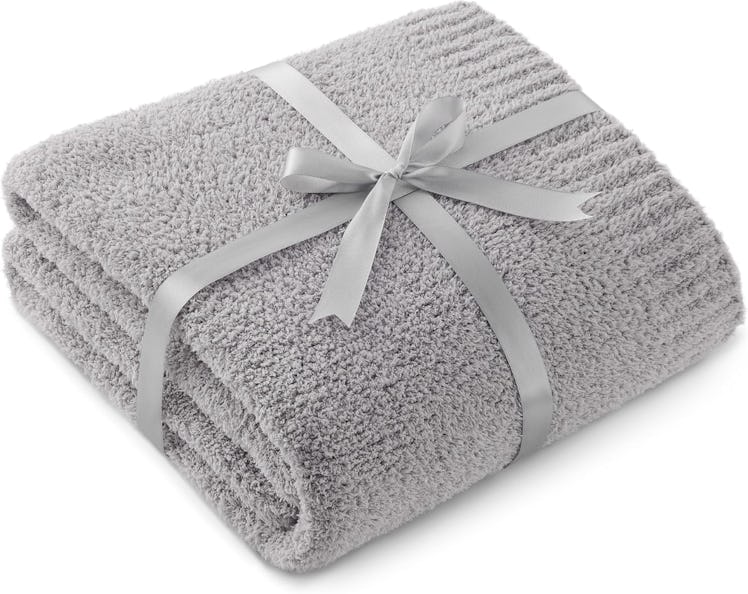 Bedsure Super Soft Knit Throw Blanket