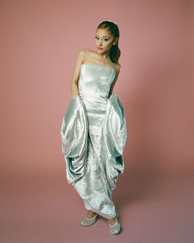 Ariana Grande in Loewe