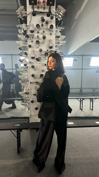 img_4787 アイス スパイスと有名なバーガー: Victoria Justice の Vetements の写真日記をご覧ください