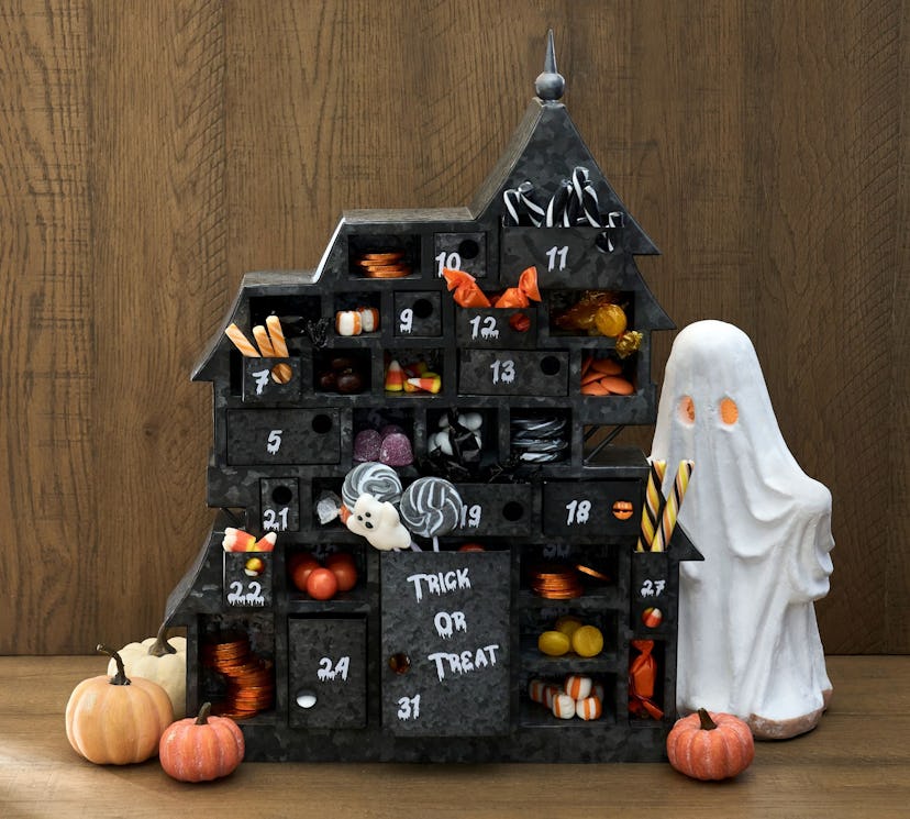 Pottery Barn Haunted House Countdown Calendar