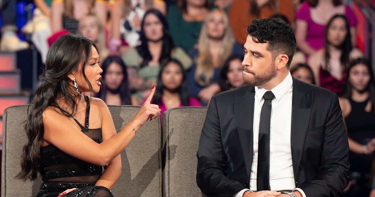'Bachelorette' Finale: Memes & Tweets About Jenn & Devin's Breakup