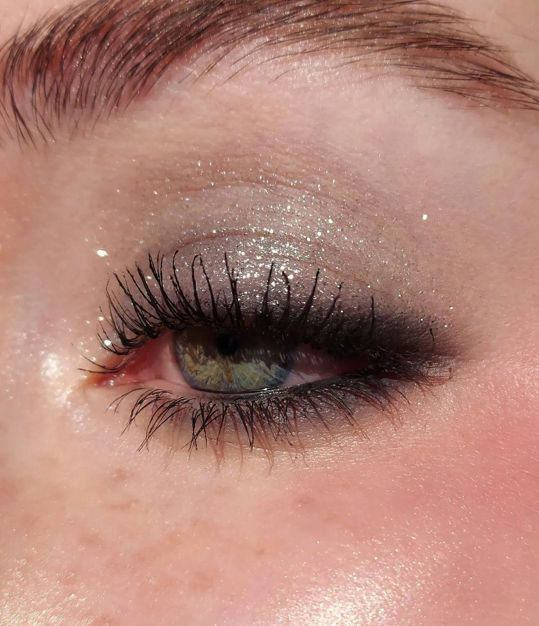 Try a simple wash of greige eyeshadow for fall 2024.