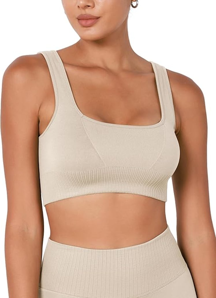 ODODOS Seamless Square-Neck Sports Bra