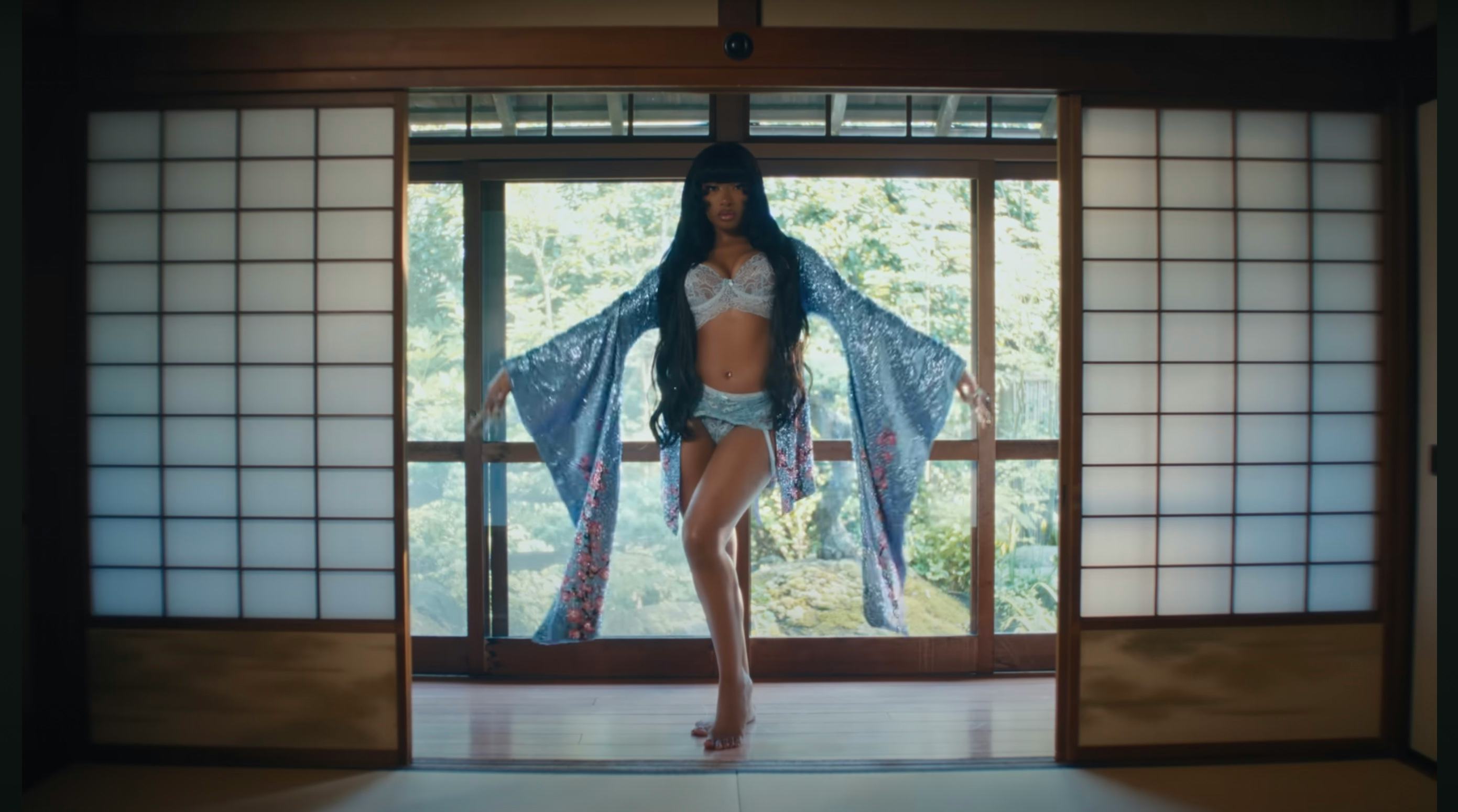 Megan Thee Stallion wore a bustier for her &ldquo;Billboard&rdquo; cover.