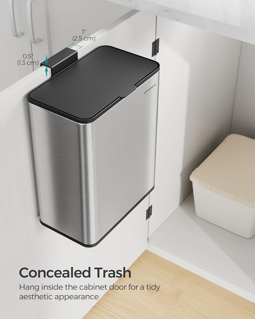 SONGMICS Hanging Trash Can