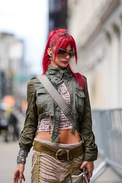 neon hair new york fashion week street style trend