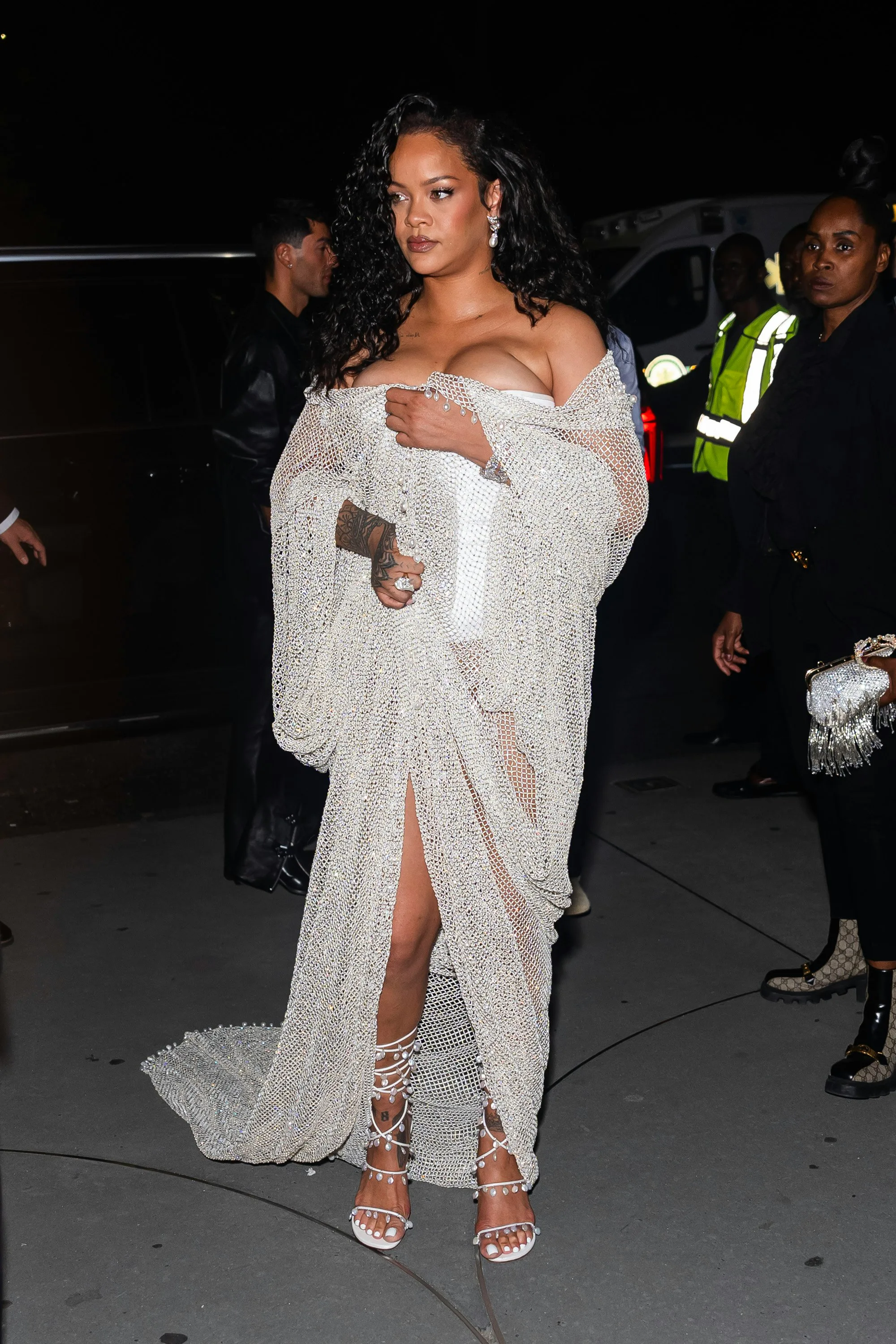 Rihanna's Sheer NYFW Dress Referenced A '90s Naomi Campbell Runway Moment Rihanna's Sheer NYFW Dress Referenced A '90s Naomi Campbell Runway Moment
