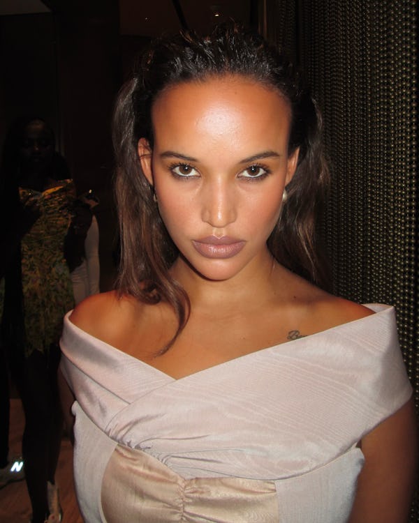 Bronze blush at Kim Shui.