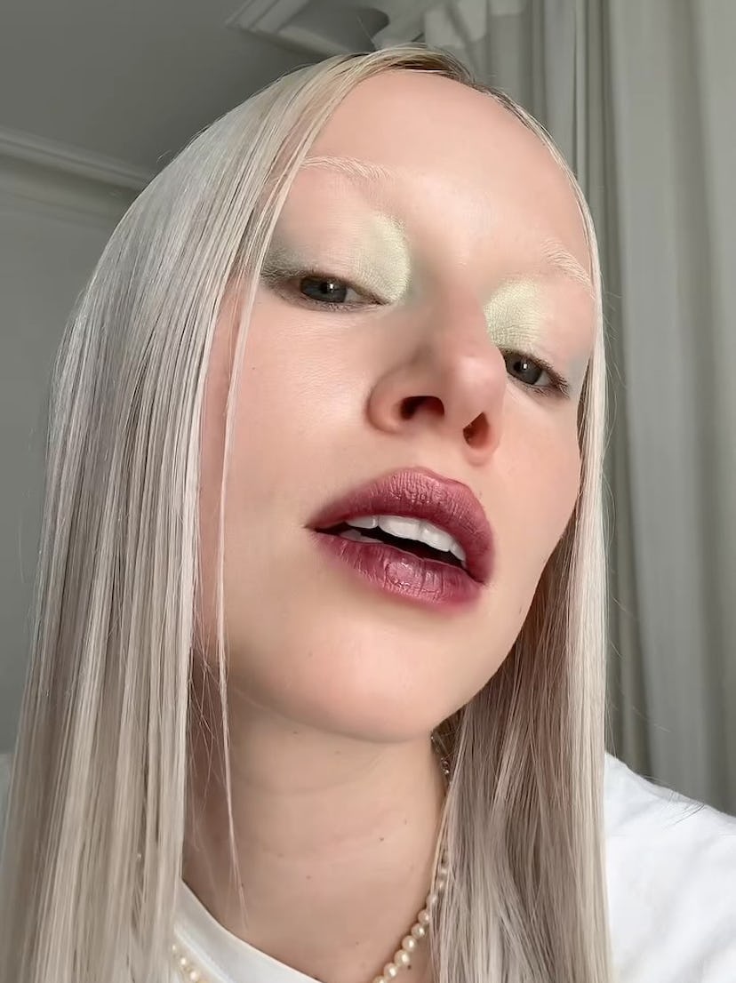 Imperfect makeup is on-trend for fall 2024.