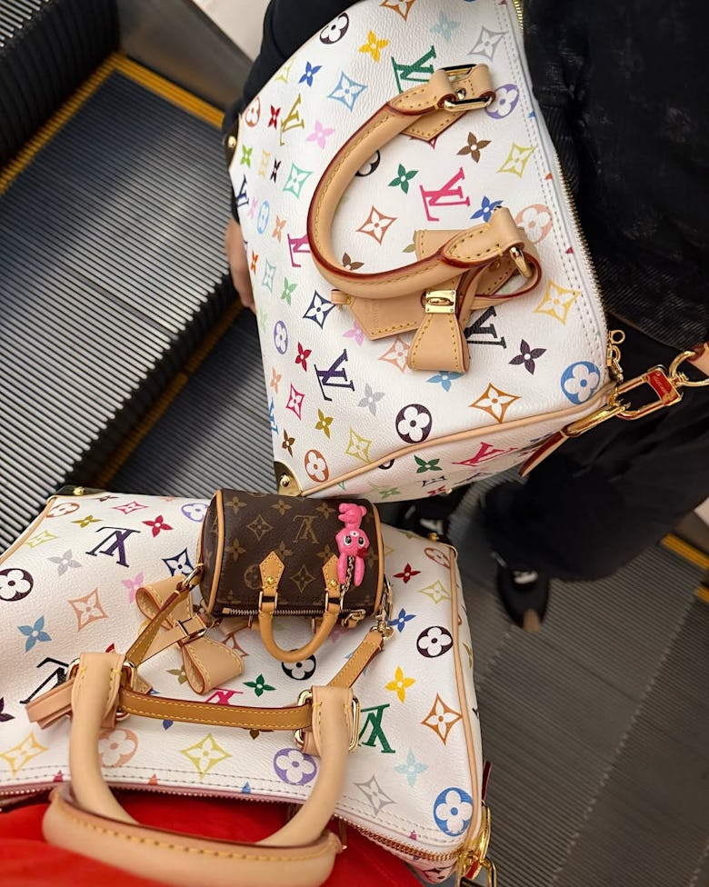 Lisa Brings the Bag Charm Trend Into 2025 With a Cropped Canadian Tuxedo 3 snapinstaapp 472953136 1506543423351601 7076397838092787471 n 1080