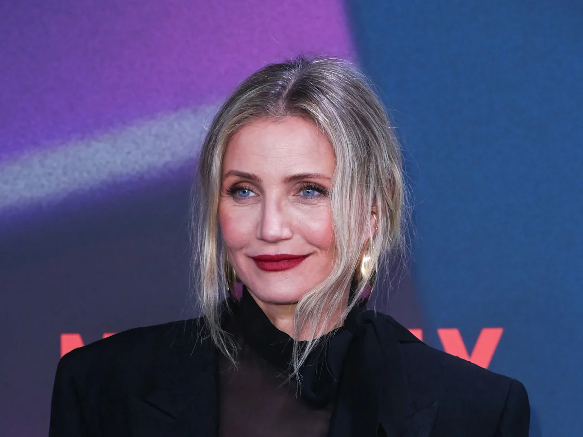 cameron diaz purple dress Cameron Diaz in Dior - 74097215_10 Compressed