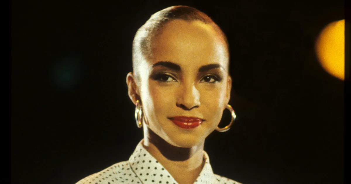 Sade's Best Vintage Fashion Moments From the 1980s and ’90s