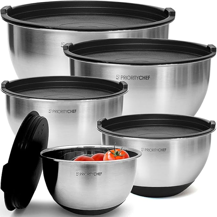 5 Priority Chef Premium Stainless Steel Mixing Bowls With Airtight Lids of varying sizes