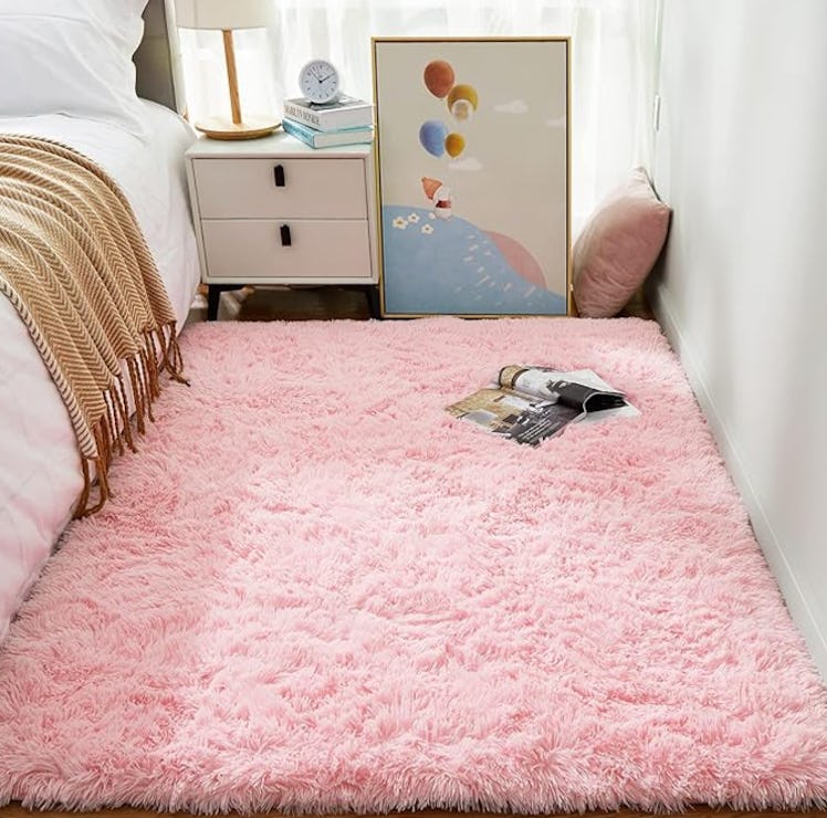 Ophanie Faux Fur Rug