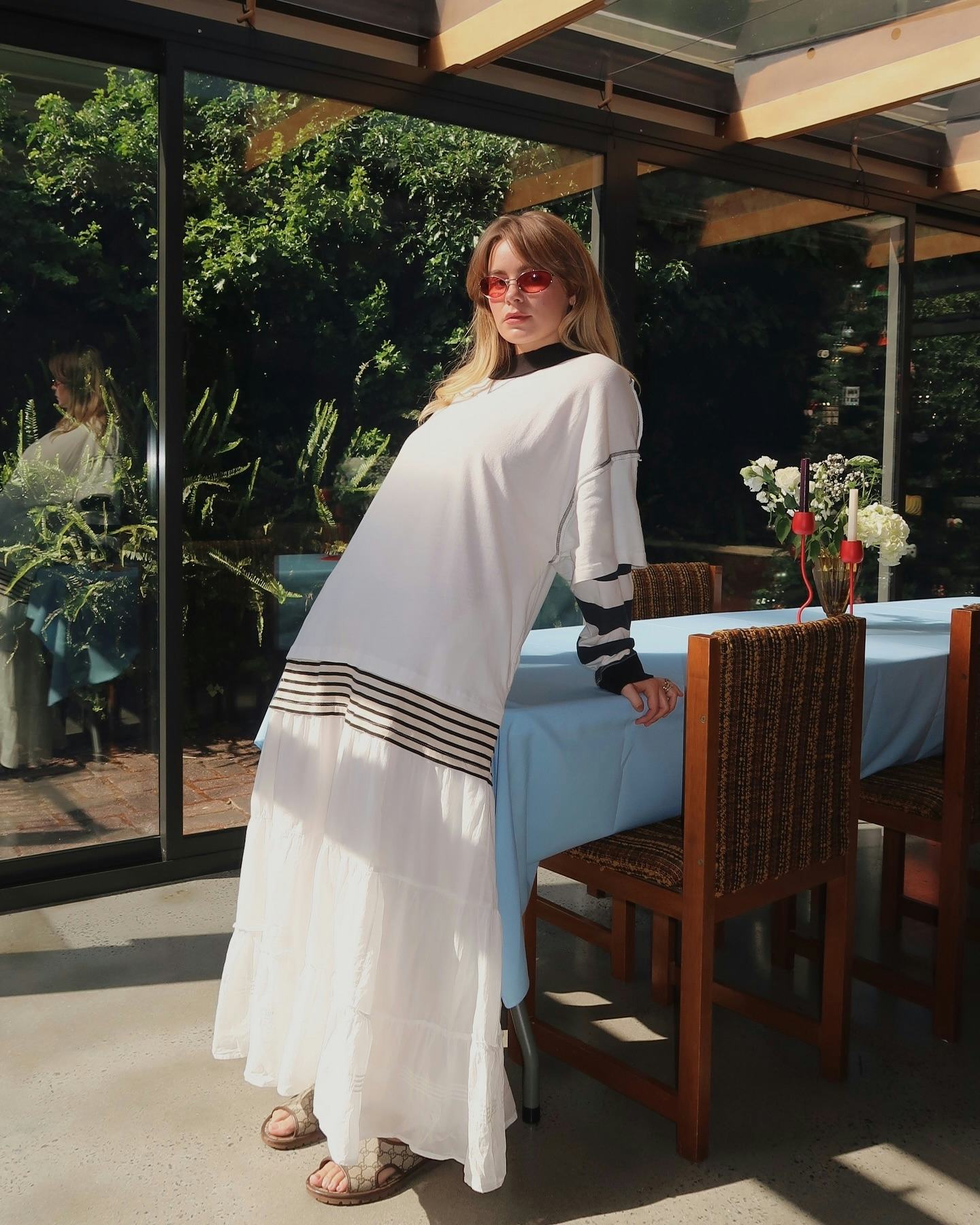 Long-Sleeve Layering Is The '90s Trend No One Thought Would Return, image size:828x1036