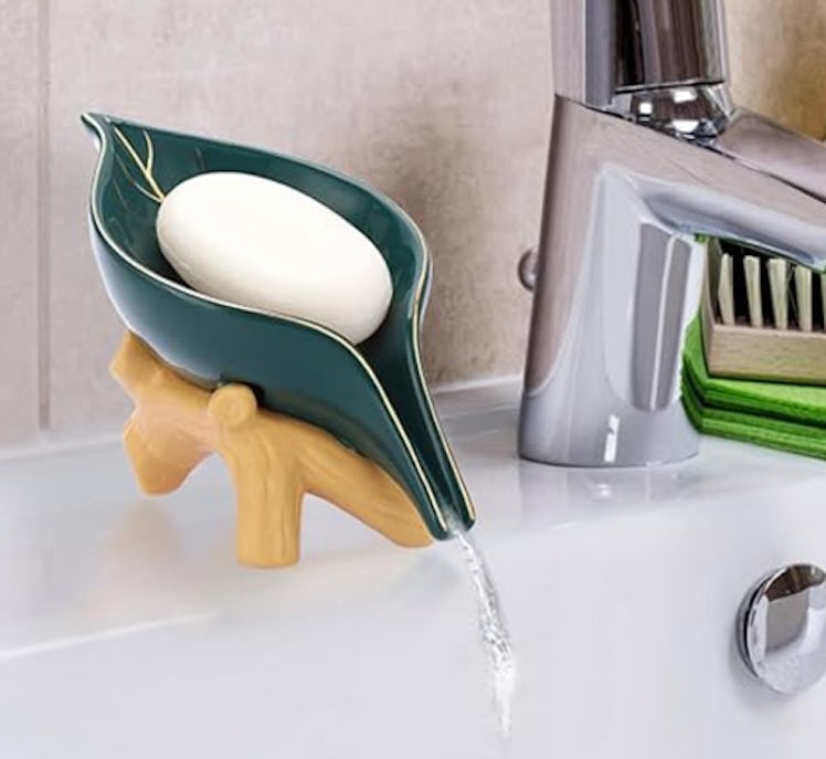 JUXYES Self Draining Soap Dish