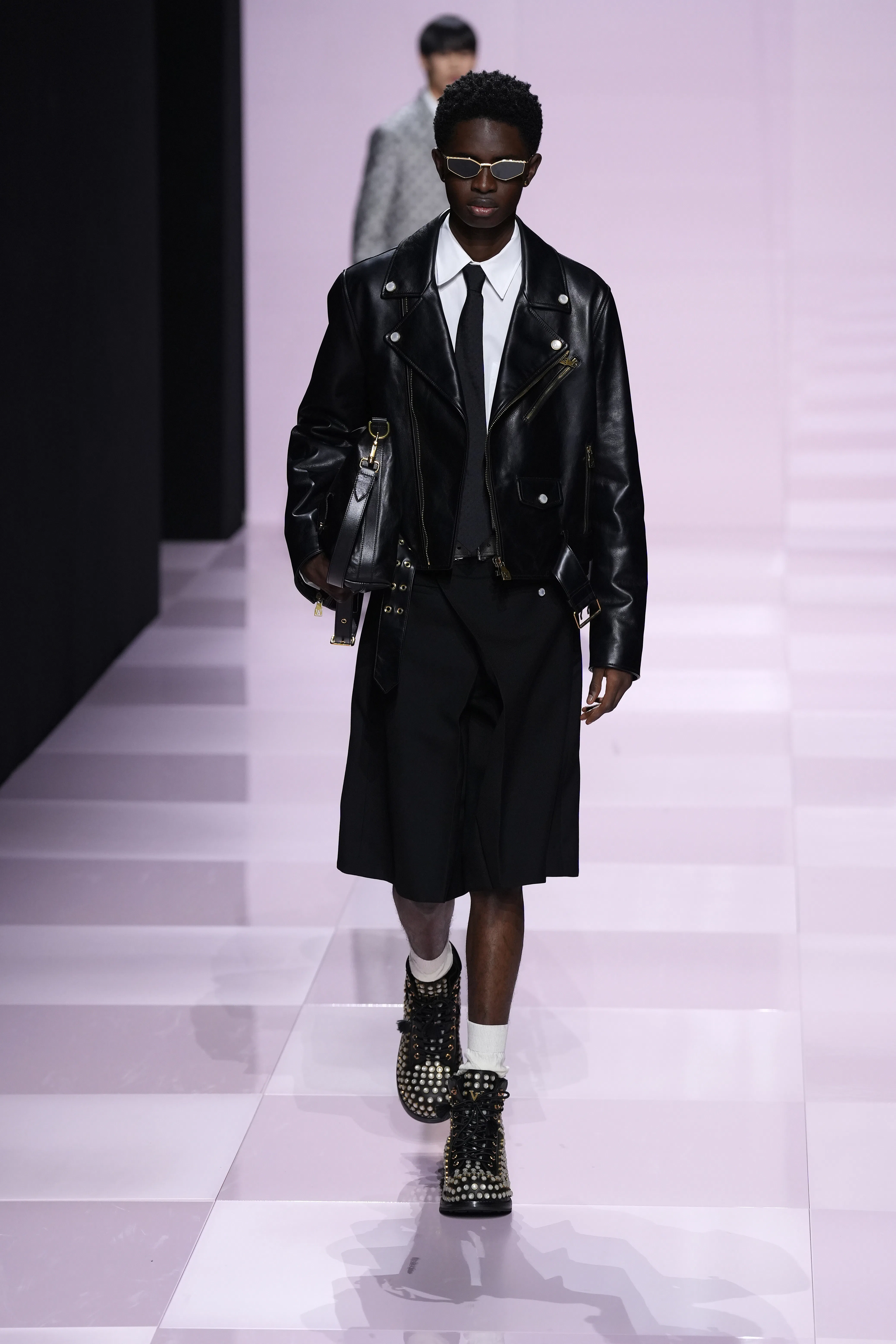 A model walks the runway during the Louis Vuitton Menswear Fall-Winter 2025/2026 show as part of Par...