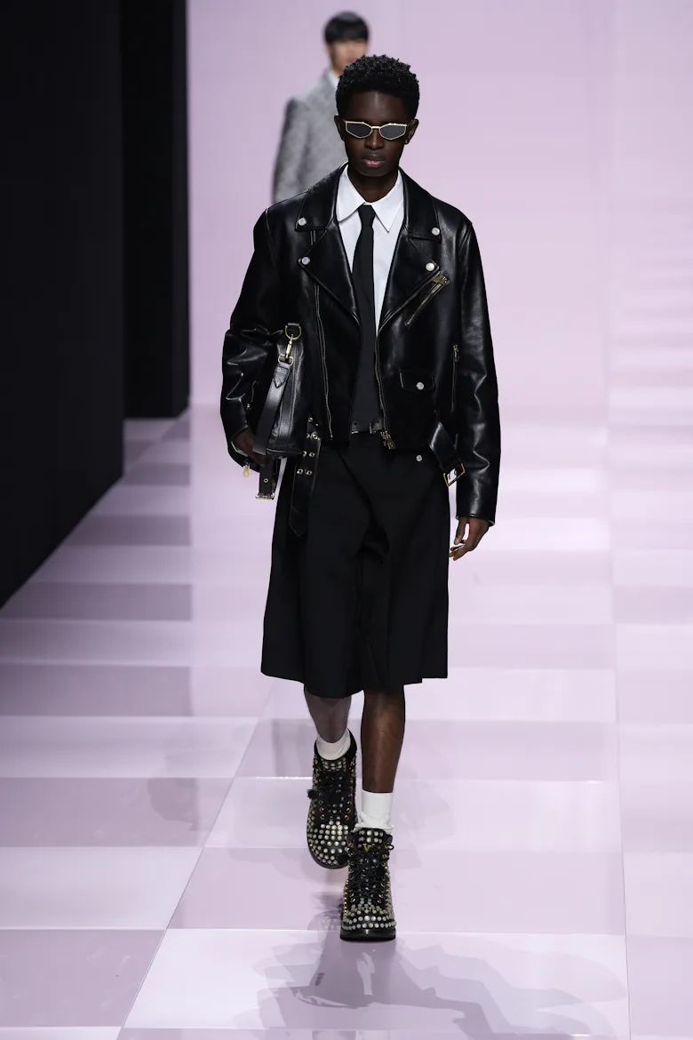 A model walks the runway during the Louis Vuitton Menswear Fall-Winter 2025/2026 show as part of Par...