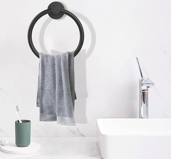 SetSail Towel Holder