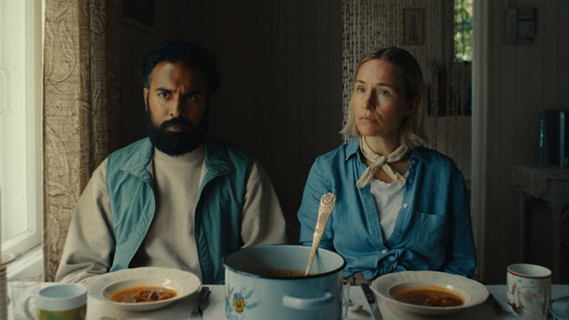 Himesh Patel and Sarah Goldberg appear in ‘Bubble & Squeak.'