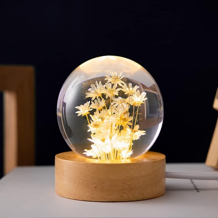 MARZIUS Flower Crystal Ball Night Light