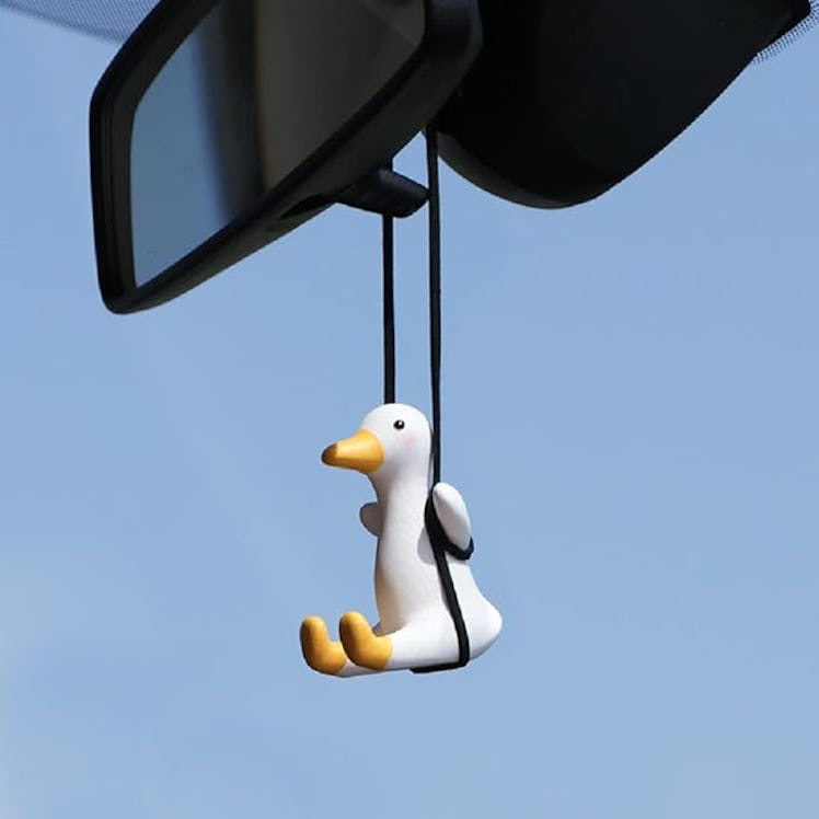 AMIORO Swinging Duck Car Mirror Accessory