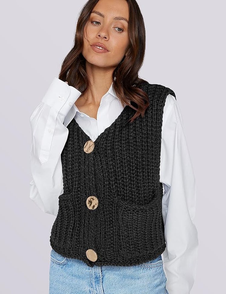 UEU Button Down Sweater Vest