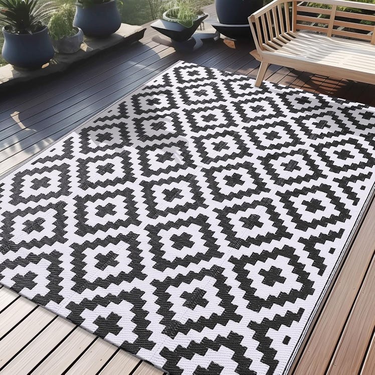 OLANLY Waterproof Outdoor Rug