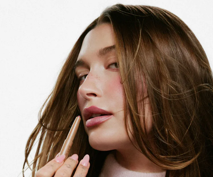 I Tried Rhode's Peptide Lip Shape & Hailey Bieber's Done It Again I Tried Rhode's Peptide Lip Shape & Hailey Bieber's Done It Again