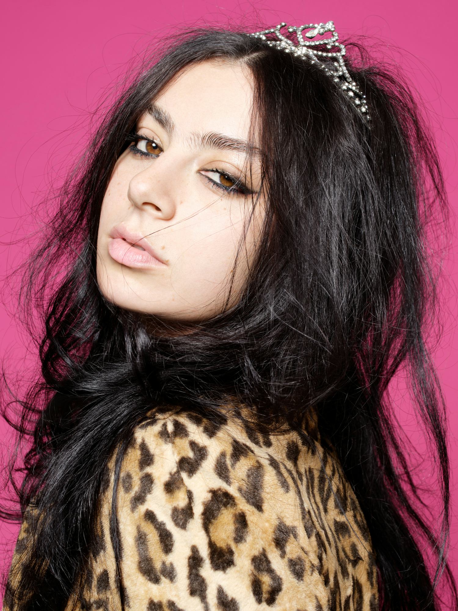 w-magazine_charli-xcx_07.jpg