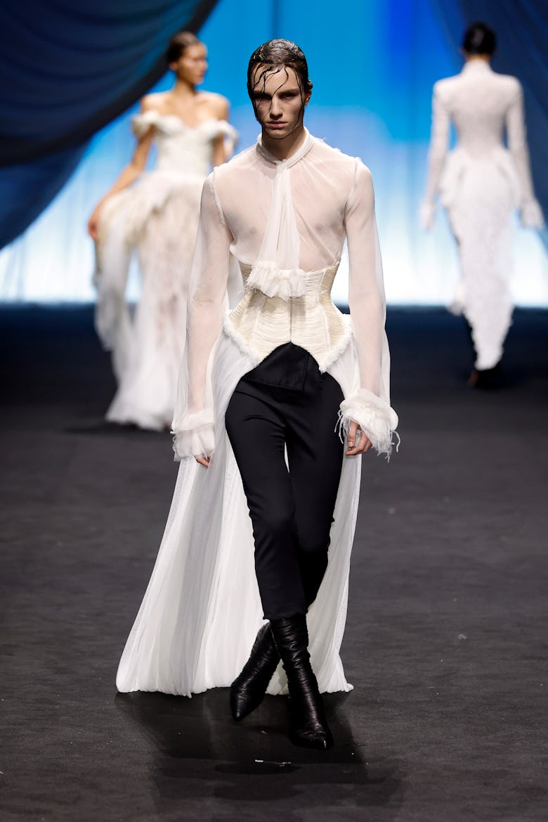 At Jean Paul Gaultier Couture, Ludovic de Saint Sernin Sets a Sensual Shipwreck