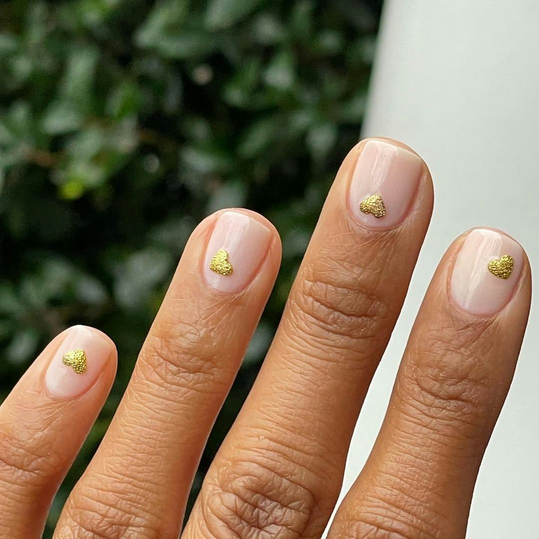 Tiny gold hearts are on trend for Valentine&rsquo;s Day 2025.