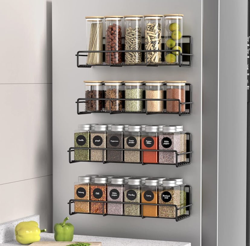 HuggieGems Magnetic Spice Racks (4-Pack)