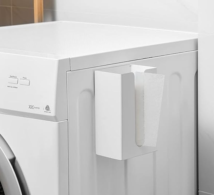 SUBEKYU Magnetic Dryer Sheet Holder