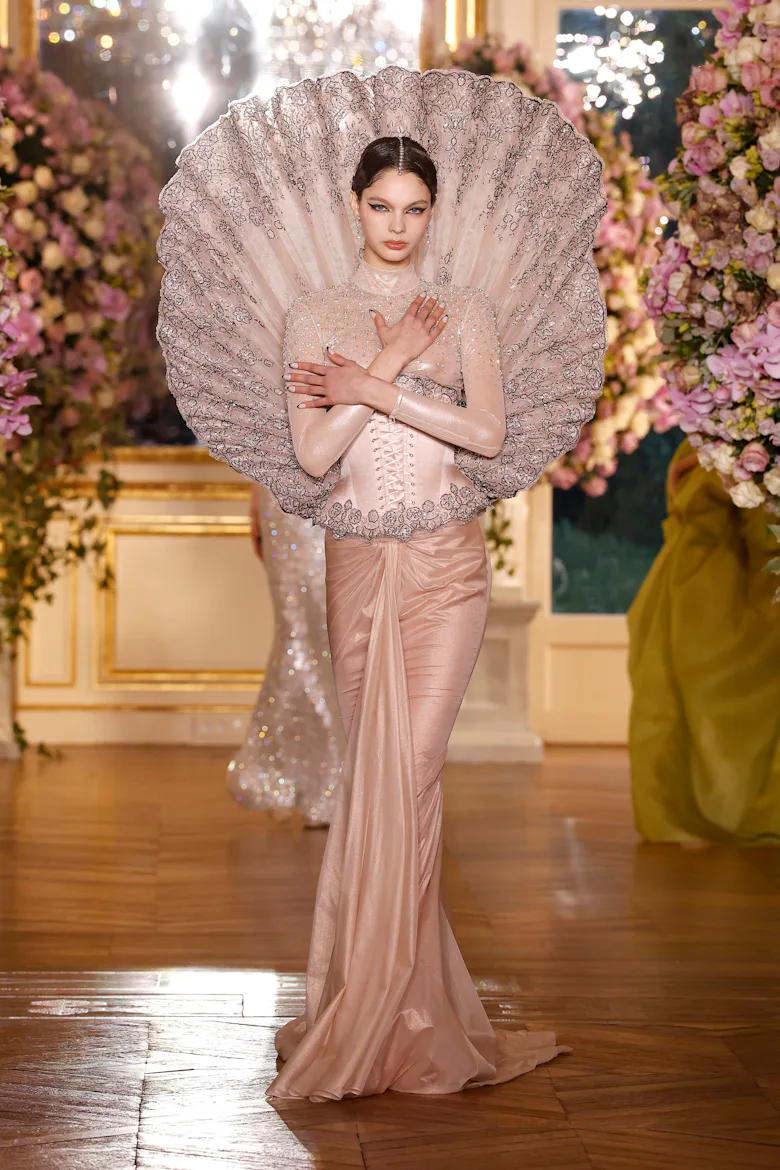 miss runway dresses Runway Worthy Dresses With Puff Sleeves You Won't Want To Miss!