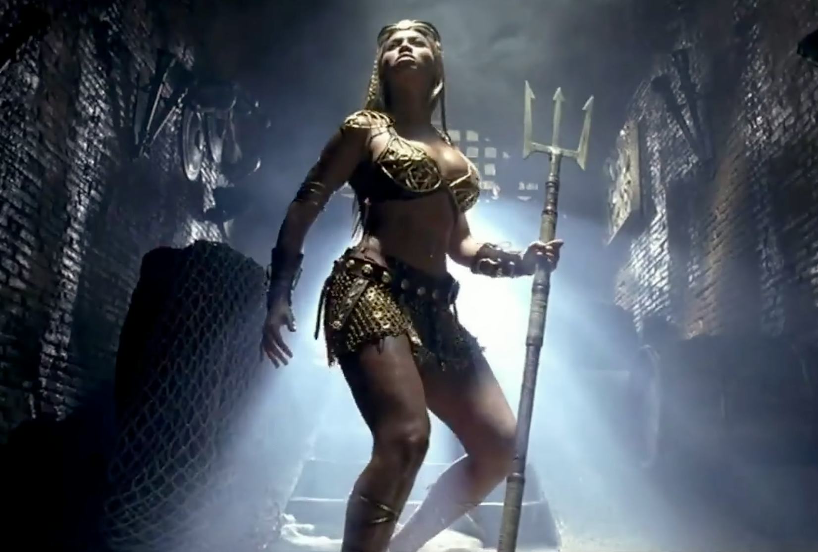 Beyoncé in the 2004 Pepsi Super Bowl ad.