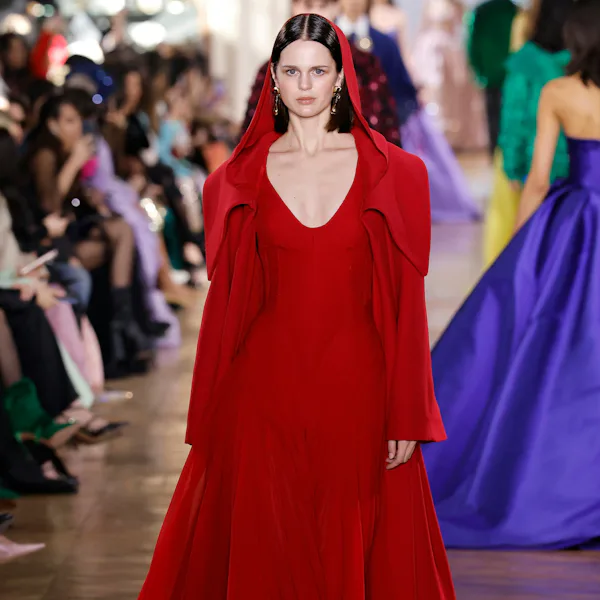 The Haute Couture Spring Summer 2025 Trends Are So Fantastical the-haute-couture-spring-summer-2025-trends-are-so-fantastical