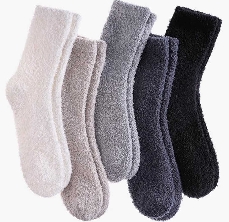 CHOWISH  Fuzzy Slipper Socks (5 Pairs)