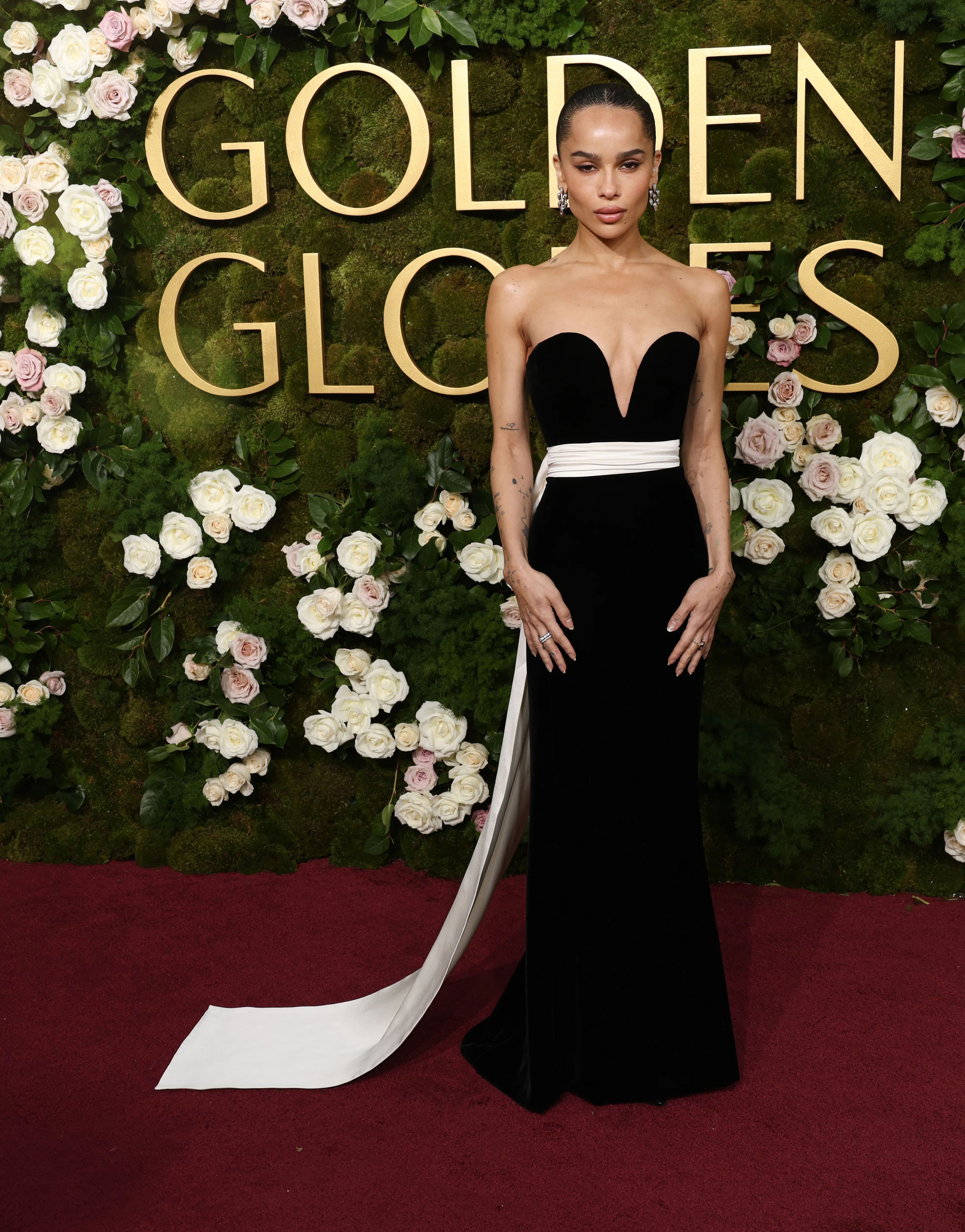 gold velvet prom dress Chic Mermaid Off-the-shoulder Velvet Long Prom Dresses Gold Evening Go –  SELINADRESS