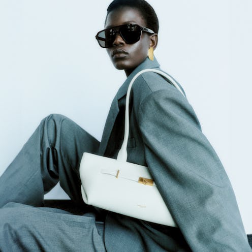 east-west handbag trend
